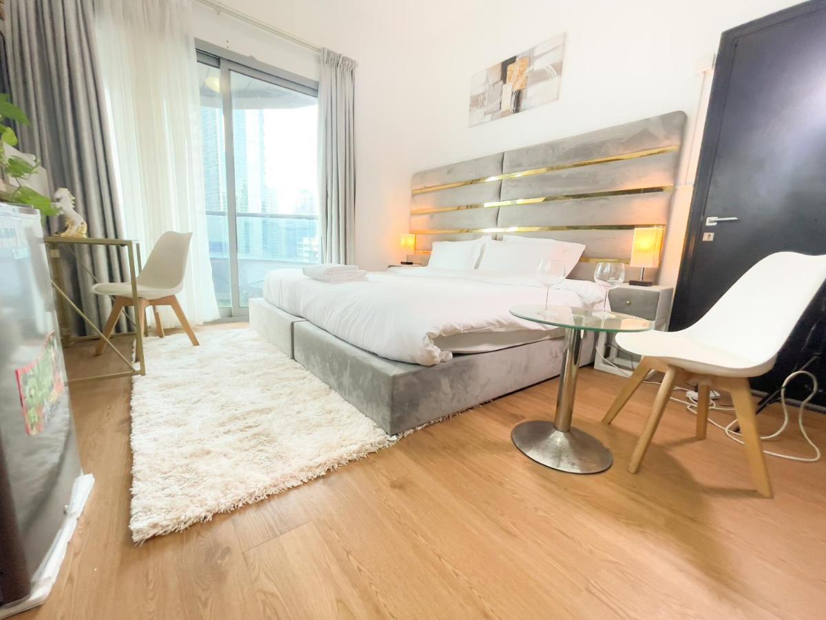 Luxury Room With Marina View Close To Jbr Beach And Metro With Shared Kitchen ドバイ エクステリア 写真
